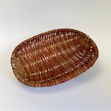 Load image into Gallery viewer, Willow handmade Sciob - 4
