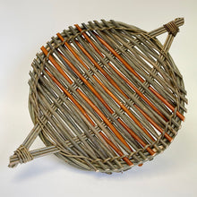 Load image into Gallery viewer, Willow handmade Catalan tray - 4
