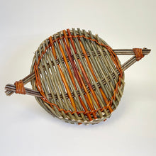 Load image into Gallery viewer, Willow handmade Catalan tray - 2

