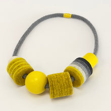Load image into Gallery viewer, Felt bead necklace - mustard
