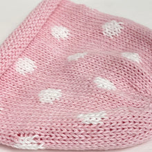 Load image into Gallery viewer, Baby Hat - pink dots
