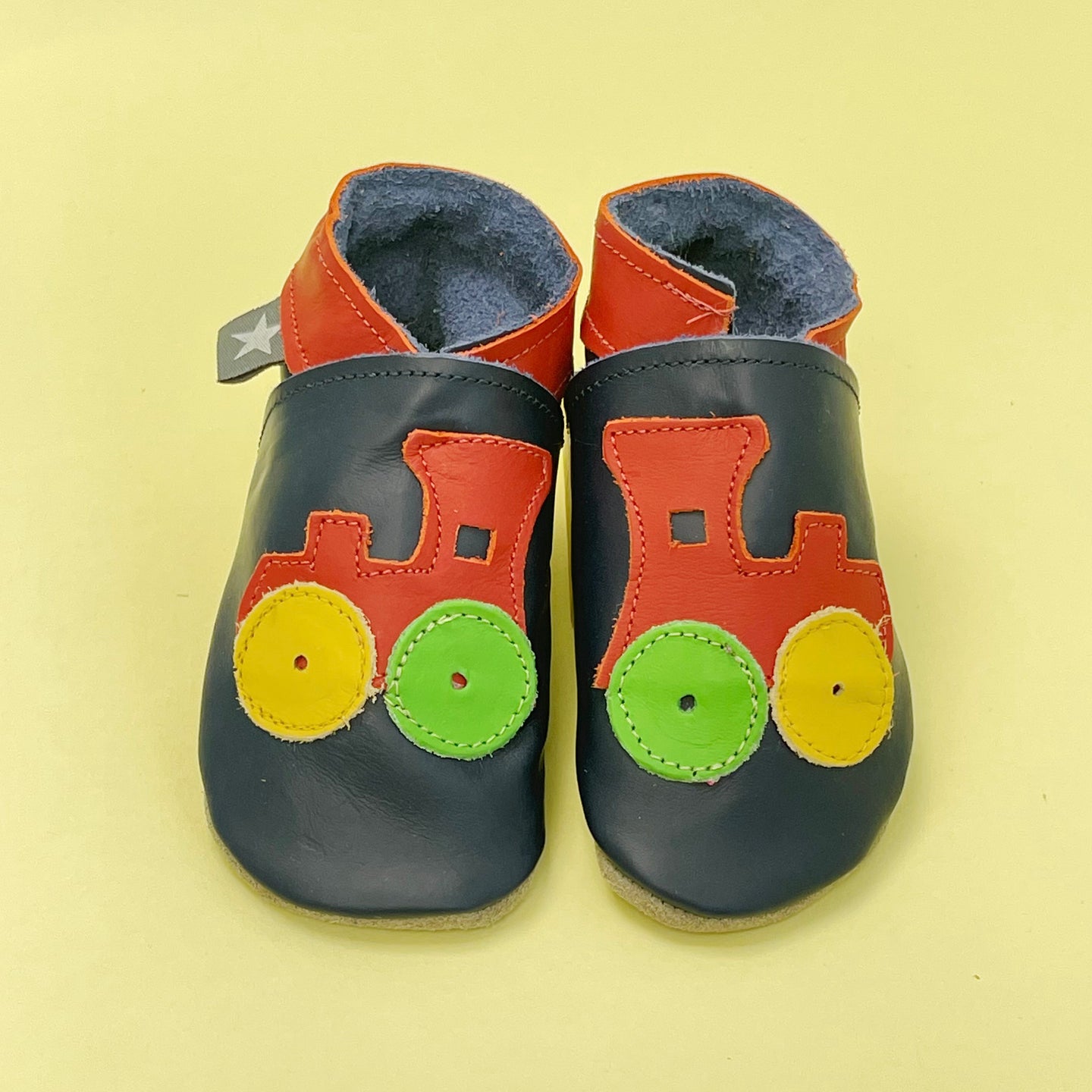 Baby Shoes - tractor