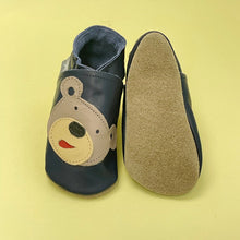 Load image into Gallery viewer, Baby Shoes - bear
