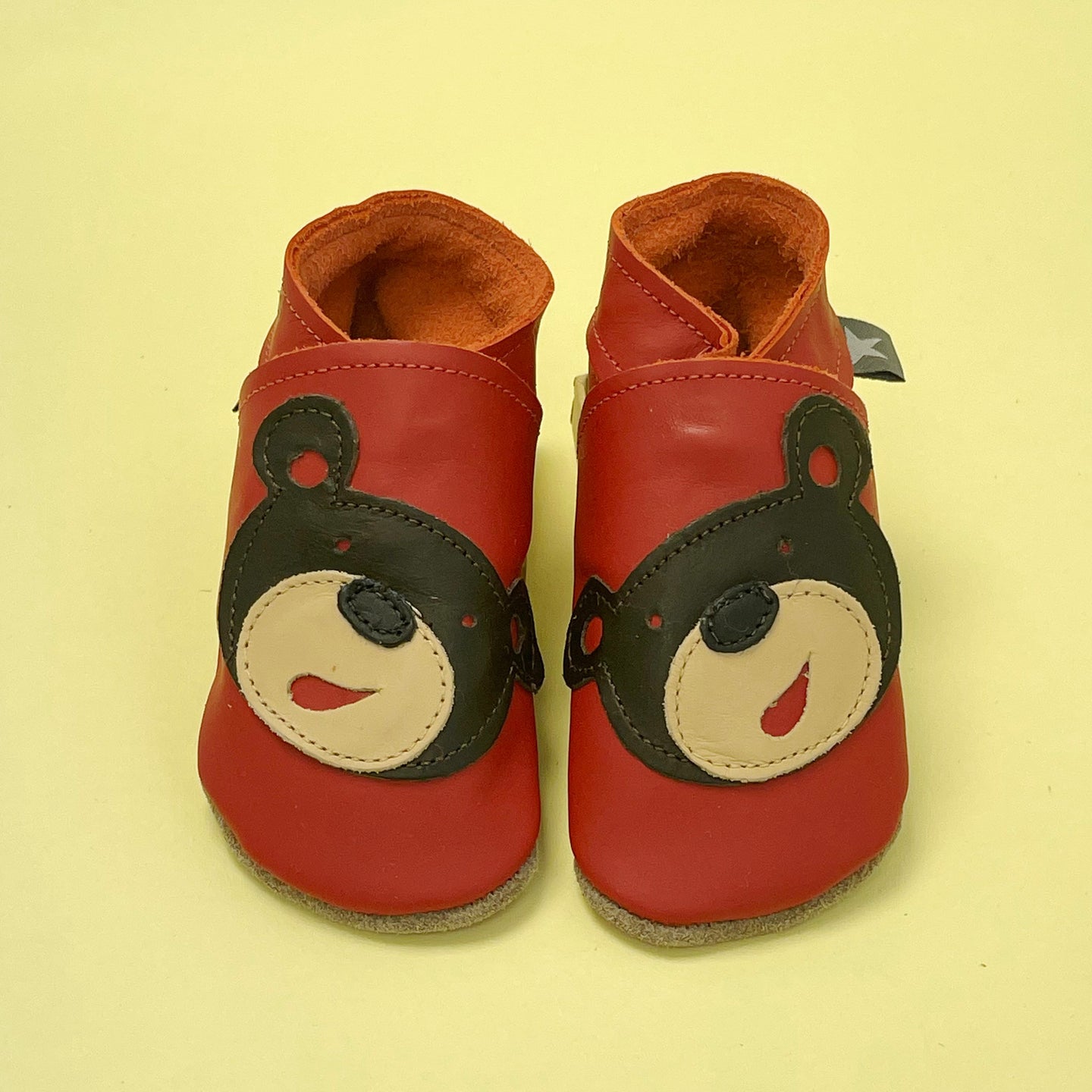 Baby Shoes - red bear