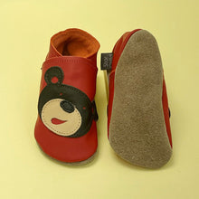 Load image into Gallery viewer, Baby Shoes - red bear
