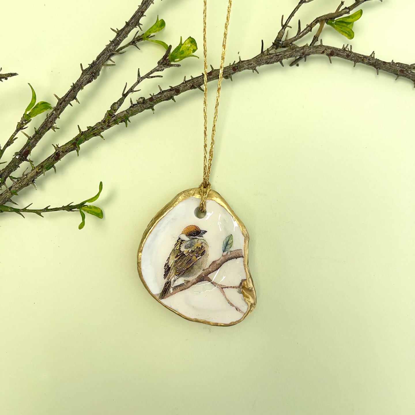 Oyster shell wall hanging - sparrow