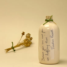 Load image into Gallery viewer, Ceramic quotation bottle - Roosevelt
