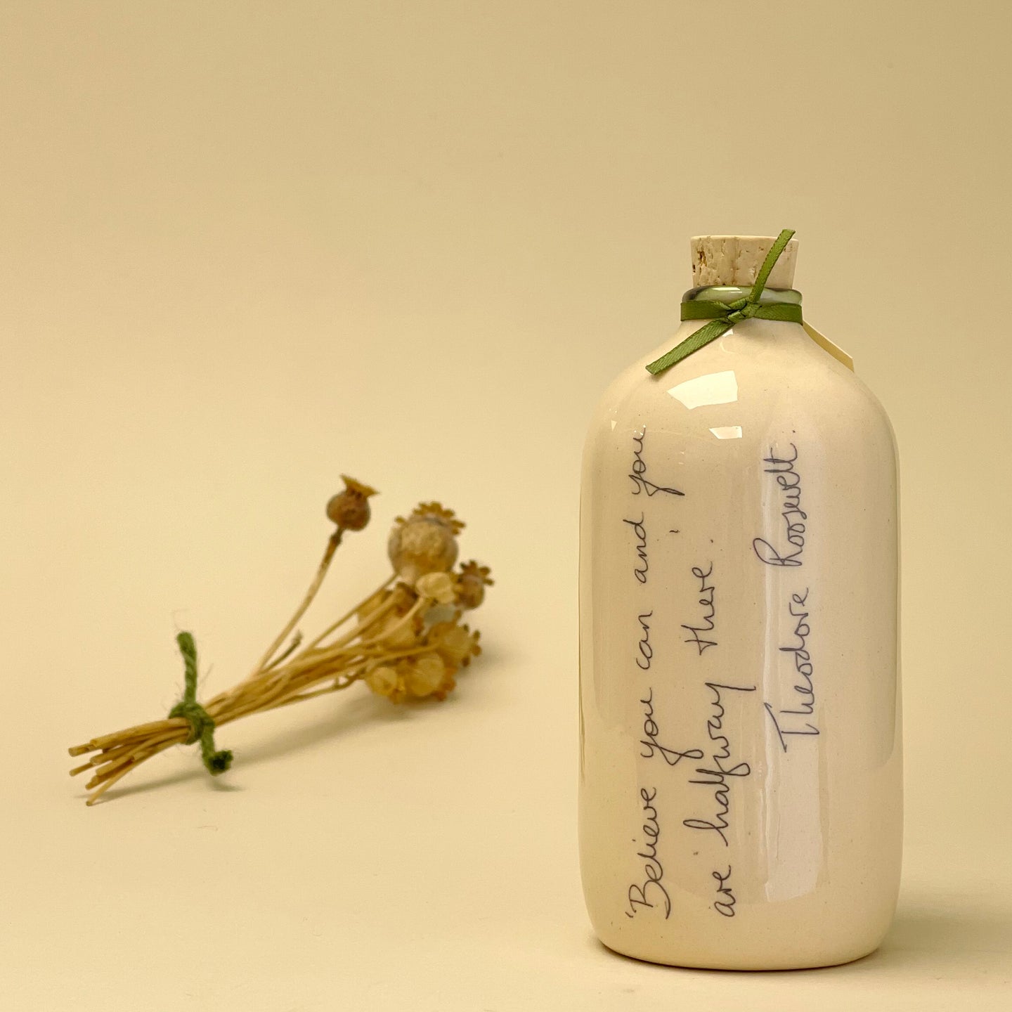 Ceramic quotation bottle - Roosevelt