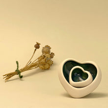 Load image into Gallery viewer, Ceramic heart bowl set
