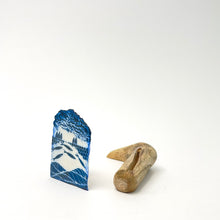 Load image into Gallery viewer, Porcelain Plaque - jumping fish
