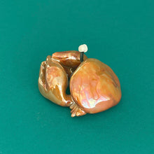 Load image into Gallery viewer, Ceramic sculpture - crab
