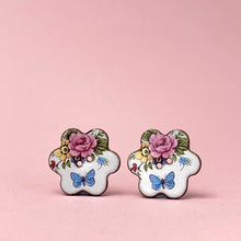 Load image into Gallery viewer, Porcelain button pair - rose/butterfly

