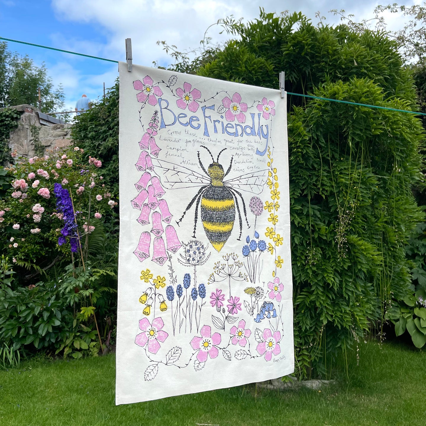 Bee friendly - tea towel