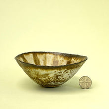 Load image into Gallery viewer, Decorative bowl - sea glass 2
