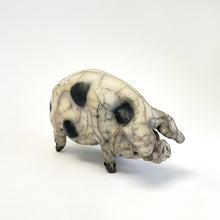 Load image into Gallery viewer, Small trotting oldspot ceramic pig - Raku
