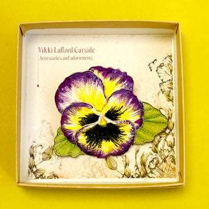 Pansy purple Brooch