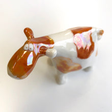 Load image into Gallery viewer, Porcelain cow
