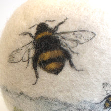 Load image into Gallery viewer, Felt pebble pin cushion - bees
