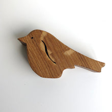 Load image into Gallery viewer, Cane topper - robin
