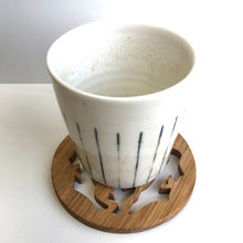 Load image into Gallery viewer, Oak fretwork coaster - hares
