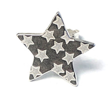 Load image into Gallery viewer, Silver stud earrings - star
