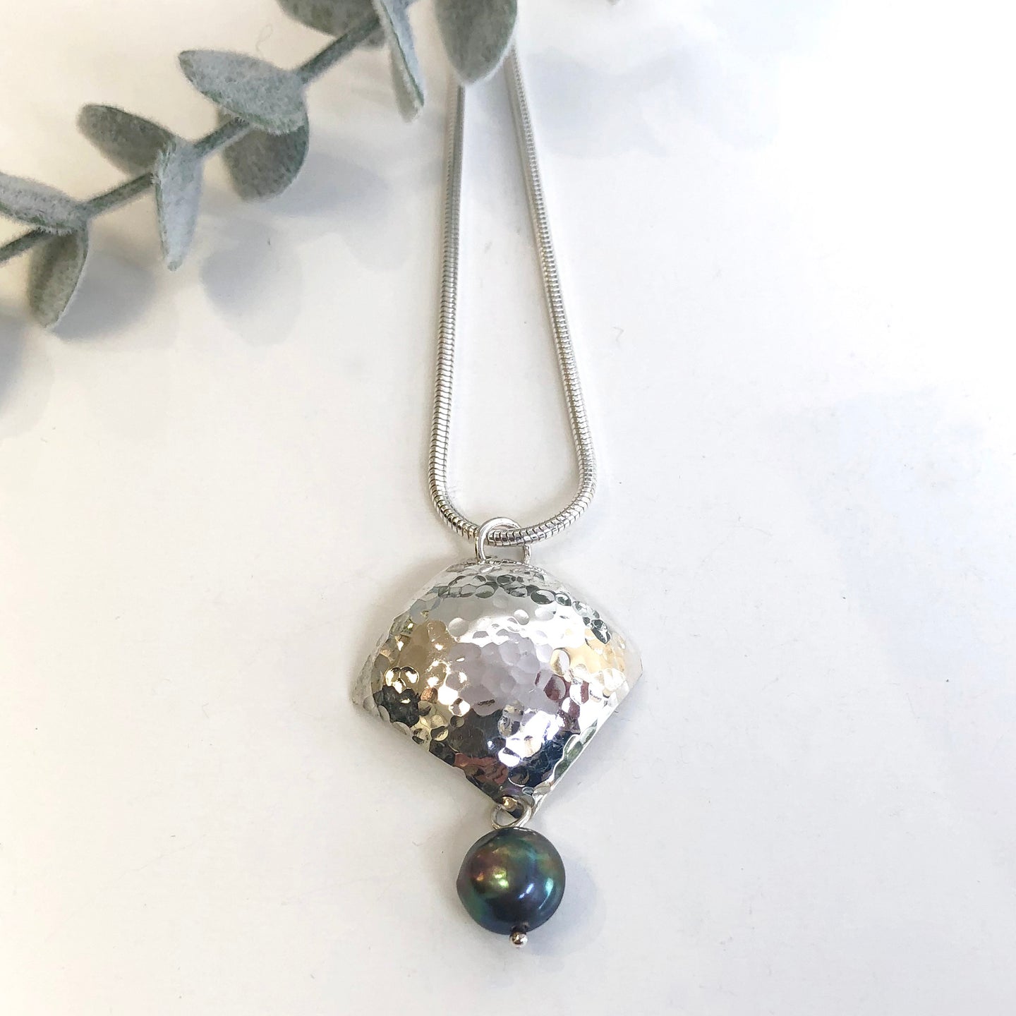 Silver and pearl pendant