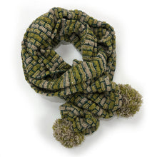 Load image into Gallery viewer, Pom Pom scarf - green
