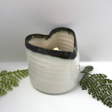 Load image into Gallery viewer, Heart tea light holder
