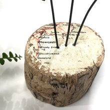 Load image into Gallery viewer, Ceramic flowers on wooden base
