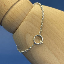 Load image into Gallery viewer, Silver &amp; gold small bracelet - Bar
