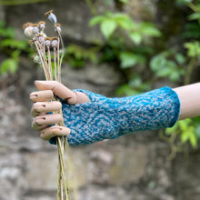 Load image into Gallery viewer, Luxury mitts - 1
