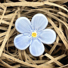 Load image into Gallery viewer, Ceramic flower brooch - forget-me-not
