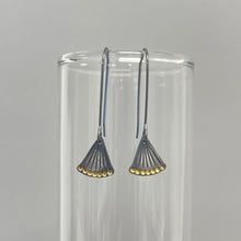 Load image into Gallery viewer, Fan drop earrings - small
