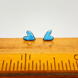 Tiny enamel heart earrings - blue