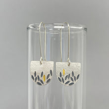 Load image into Gallery viewer, Gathered leaves drop earrings - small
