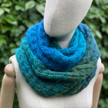 Load image into Gallery viewer, Cosy mohair wrap/scarf - 2
