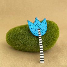 Load image into Gallery viewer, Scandi Brooch - blue tulip
