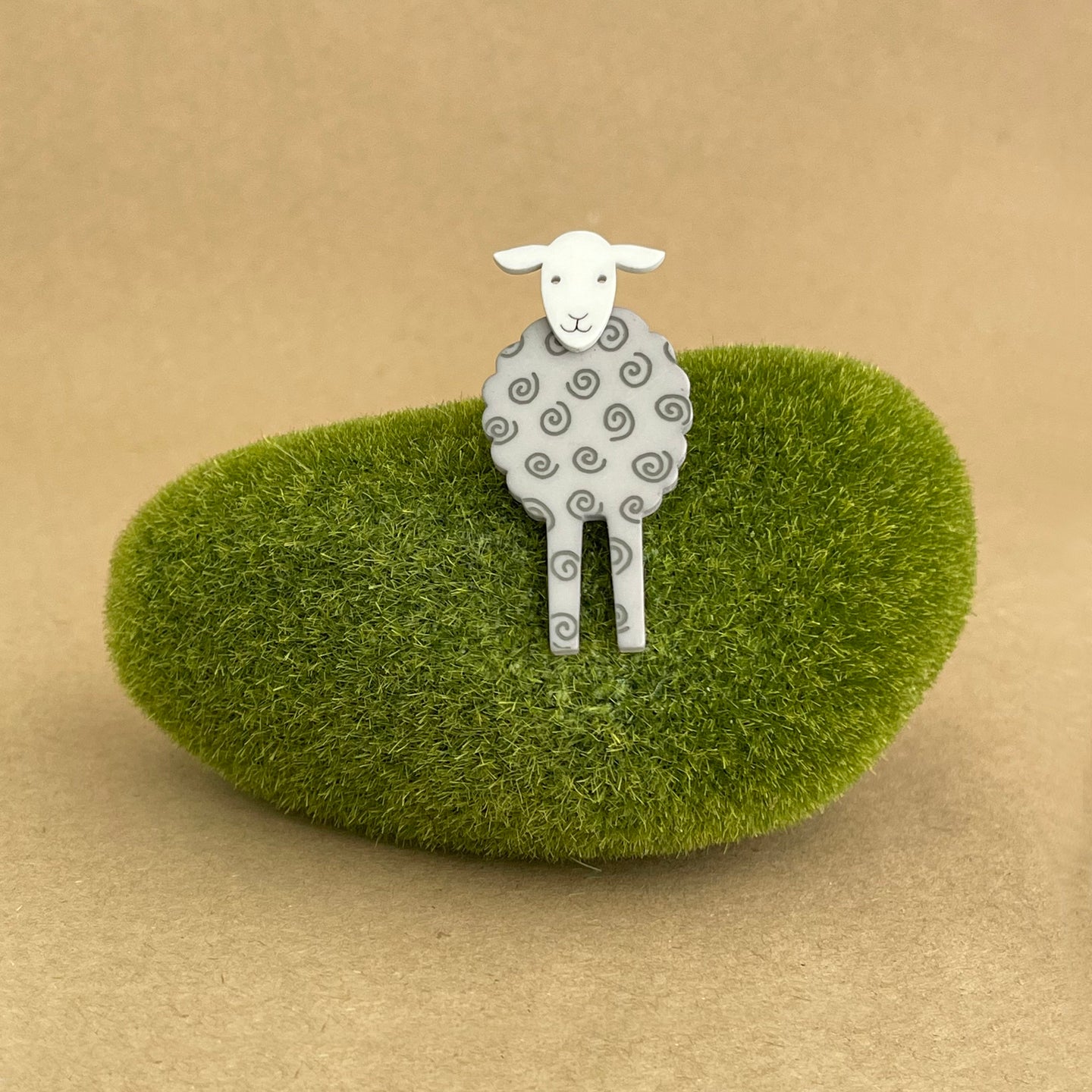 Scandi Brooch - sheep