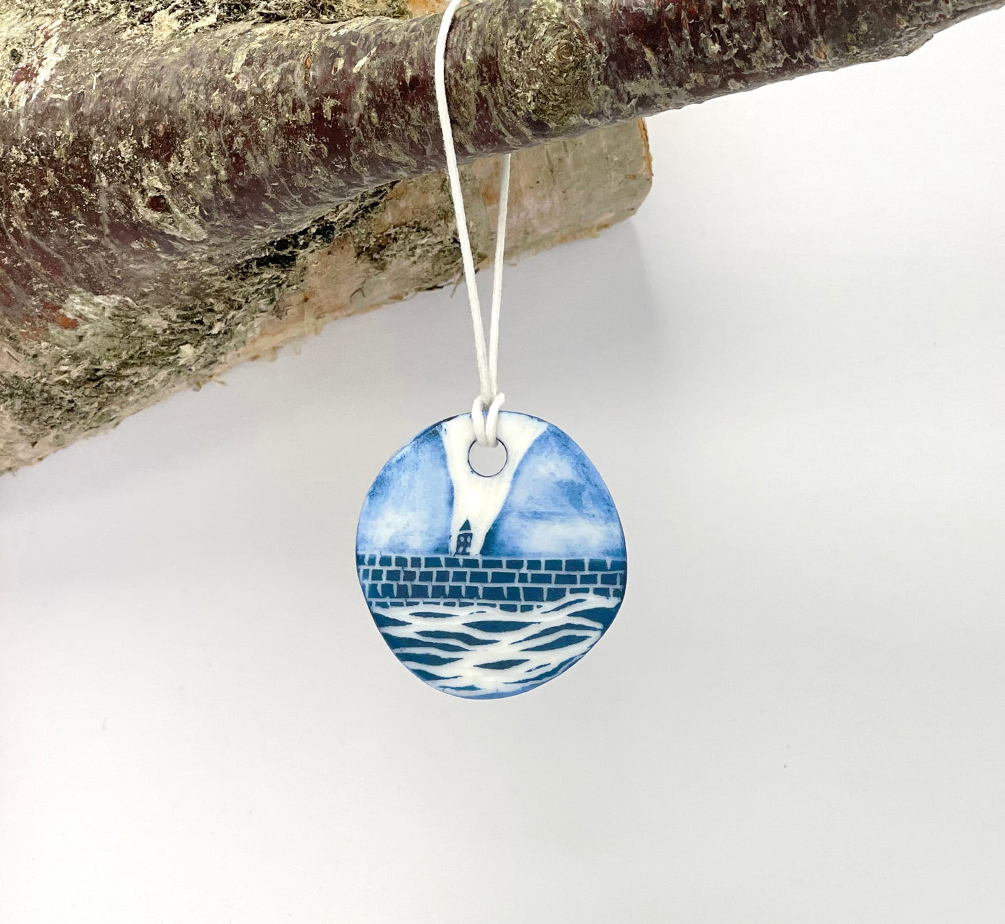 Porcelain Decoration - water and wall - small